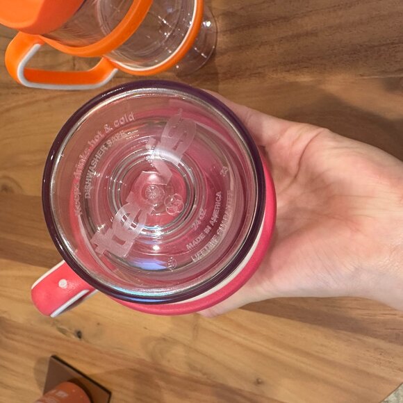 last chance - pair of 24oz Tervis tumbler orange and pink - Picture 3 of 5